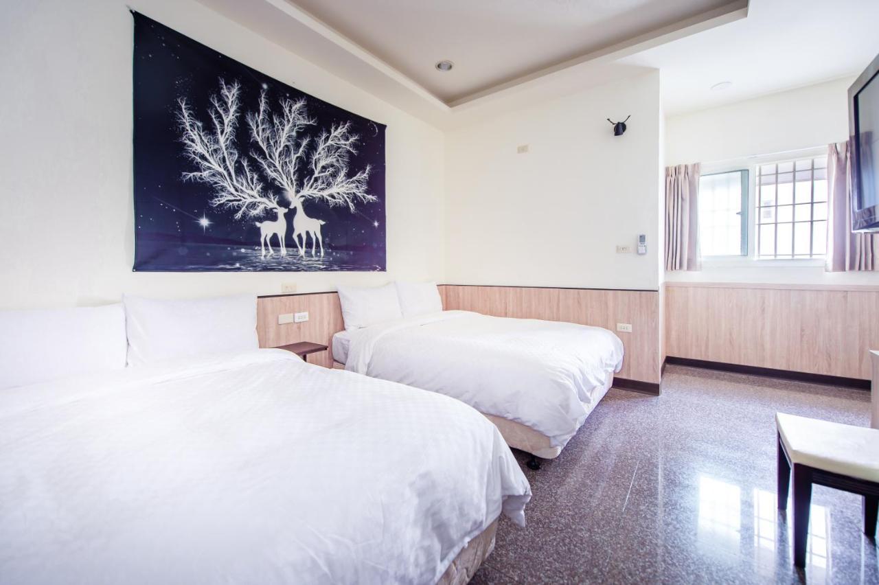 Moonlake B&B Юйчі Екстер'єр фото