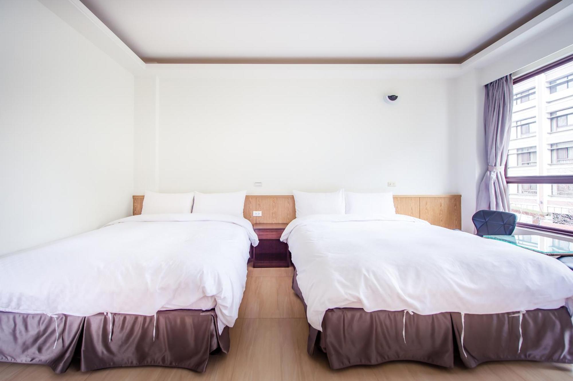 Moonlake B&B Юйчі Номер фото